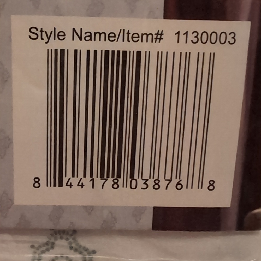 Charisma Cal King Six Piece Sheet Set - Picture 5 of 5